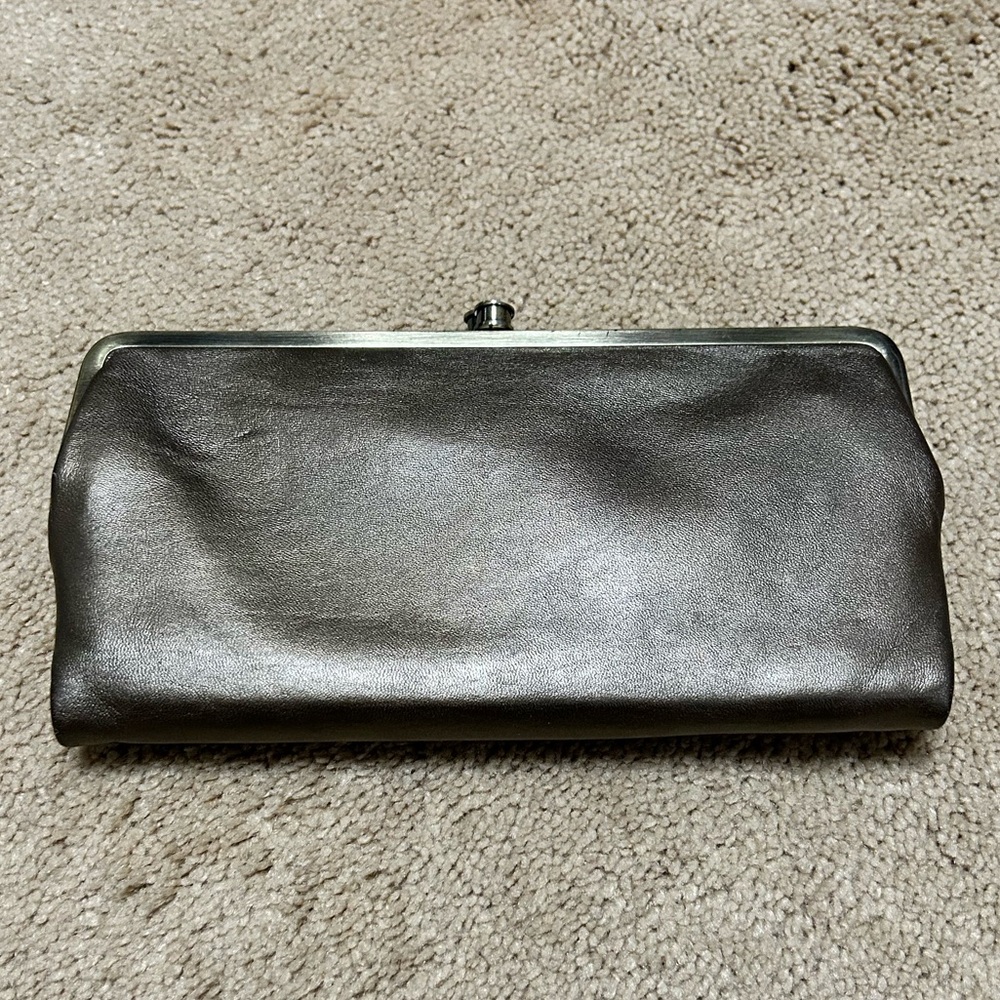 HOBO Elegant Bronze Leather Lauren Wallet/Clutch - Excellent Preowned Condition